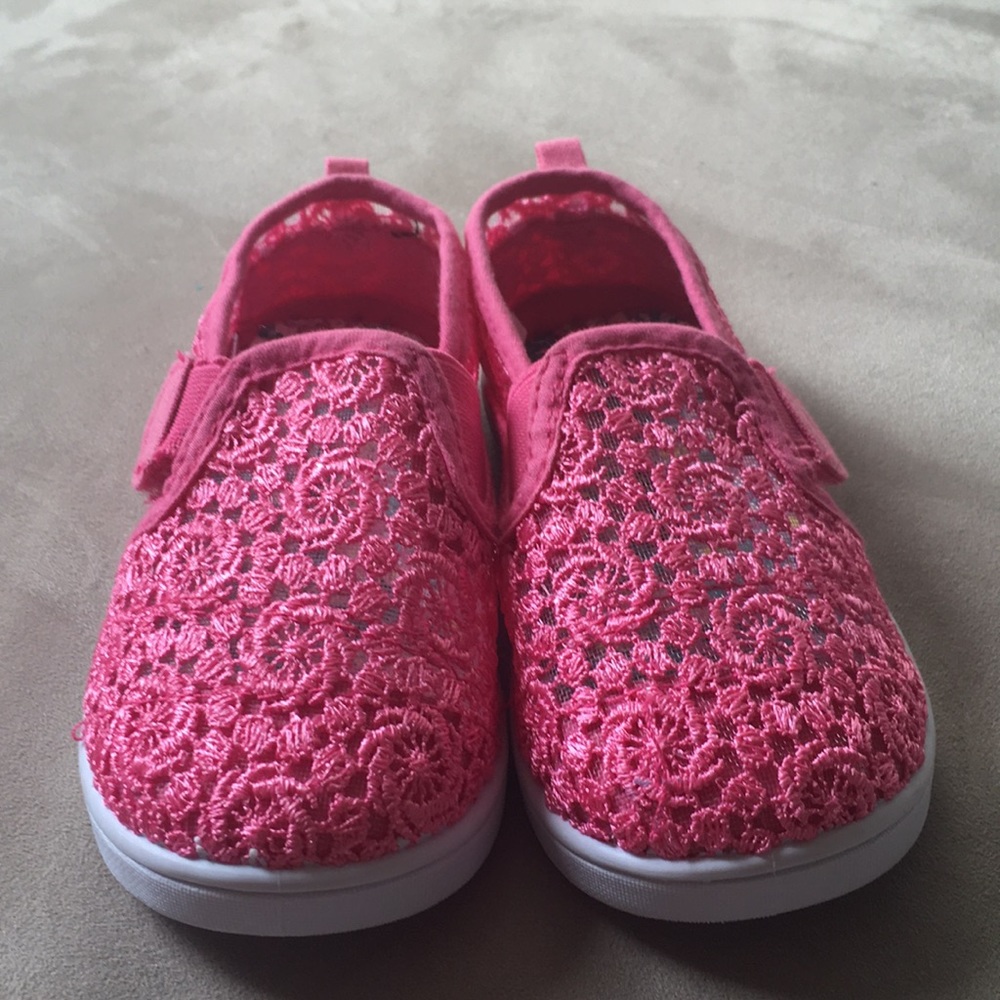 Toddler slip ons!